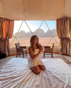 Wadi Rum Jeep Tour Sleeping under the stars